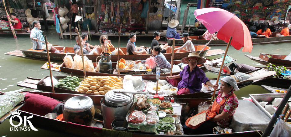 Floating Market Trip Near Bangkok 